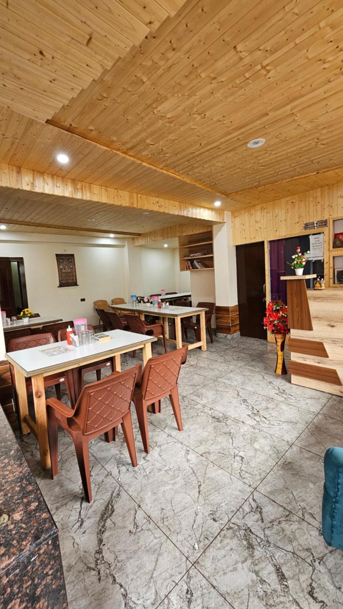 Green View Hotel And Restaurant McLeod Ganj Dış mekan fotoğraf