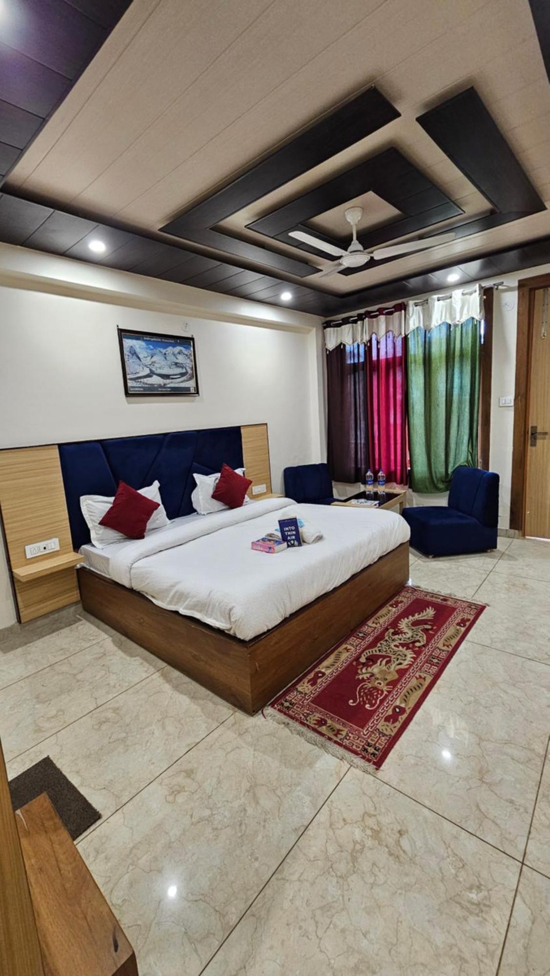 Green View Hotel And Restaurant McLeod Ganj Dış mekan fotoğraf