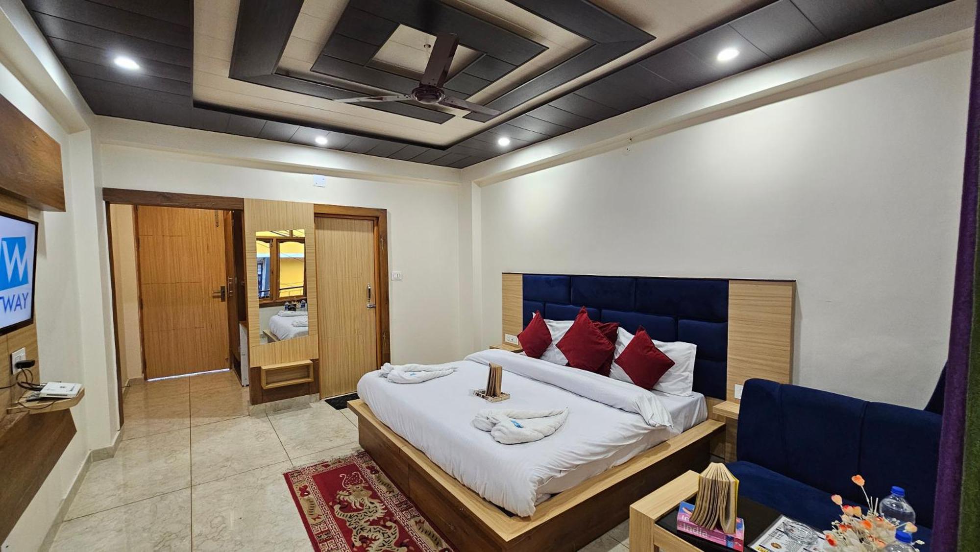 Green View Hotel And Restaurant McLeod Ganj Dış mekan fotoğraf